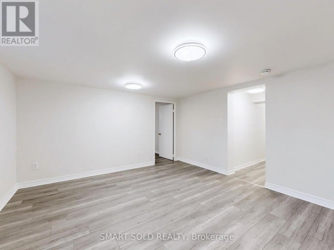 1051 JANETTE STREET, Newmarket (Huron Heights-Leslie Valley), Ontario, L3Y3C4