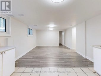 1051 JANETTE STREET Newmarket (Huron Heights-Leslie Valley) Ontario photo 32