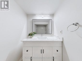 1051 JANETTE STREET Newmarket (Huron Heights-Leslie Valley) Ontario photo 39
