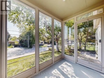 1051 JANETTE STREET Newmarket (Huron Heights-Leslie Valley) Ontario photo 4
