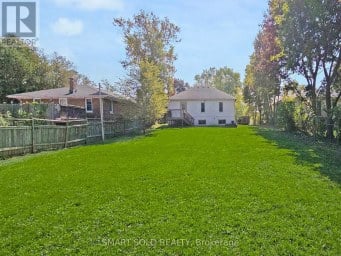 1051 JANETTE STREET Newmarket (Huron Heights-Leslie Valley) Ontario photo 40
