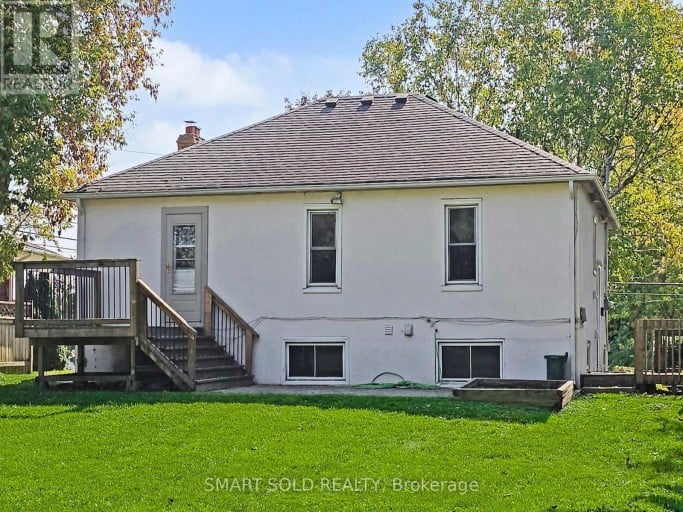 1051 JANETTE STREET, Newmarket (Huron Heights-Leslie Valley), Ontario, L3Y3C4