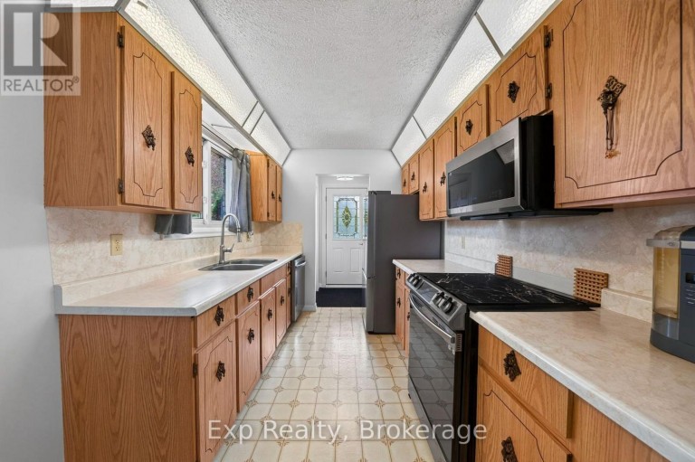 20 WESTMOUNT COURT, Quinte West (Trenton Ward), Ontario, K8V5T8