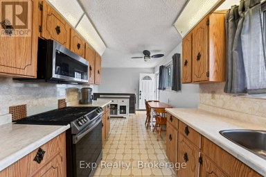 20 WESTMOUNT COURT Quinte West (Trenton Ward) Ontario photo 4