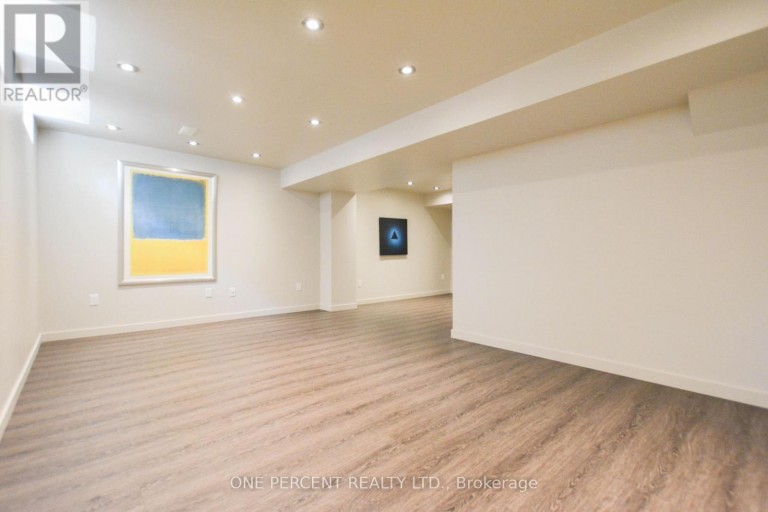 16 DENARIUS CRESCENT, Richmond Hill (Oak Ridges Lake Wilcox), Ontario, L4E0Y9