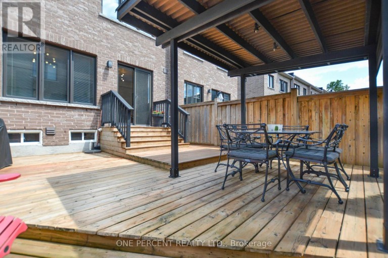 16 DENARIUS CRESCENT, Richmond Hill (Oak Ridges Lake Wilcox), Ontario, L4E0Y9