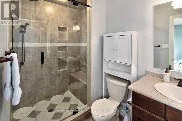 67 BARR STREET, Collingwood, Ontario, L9Y0E6