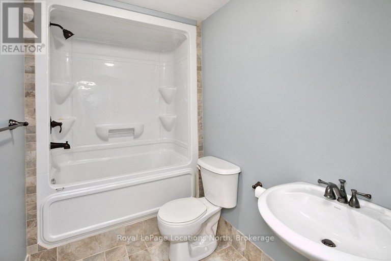 67 BARR STREET, Collingwood, Ontario, L9Y0E6