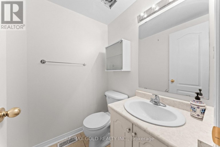7 FROSTBITE LANE, Brampton (Sandringham-Wellington), Ontario, L6R3L6