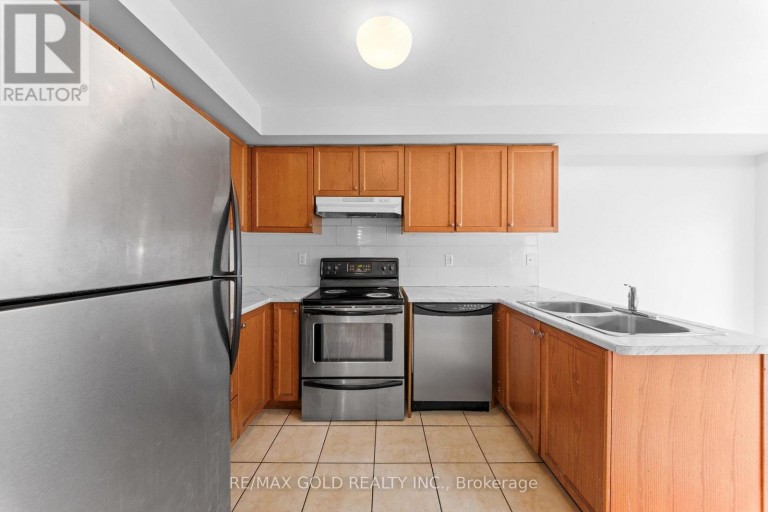 7 FROSTBITE LANE, Brampton (Sandringham-Wellington), Ontario, L6R3L6
