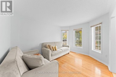 7 FROSTBITE LANE Brampton (Sandringham-Wellington) Ontario photo 3