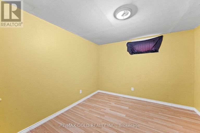 7 FROSTBITE LANE, Brampton (Sandringham-Wellington), Ontario, L6R3L6