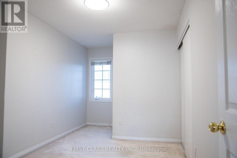 7224 DEANLEE COURT, Mississauga (Lisgar), Ontario, L5N8R5