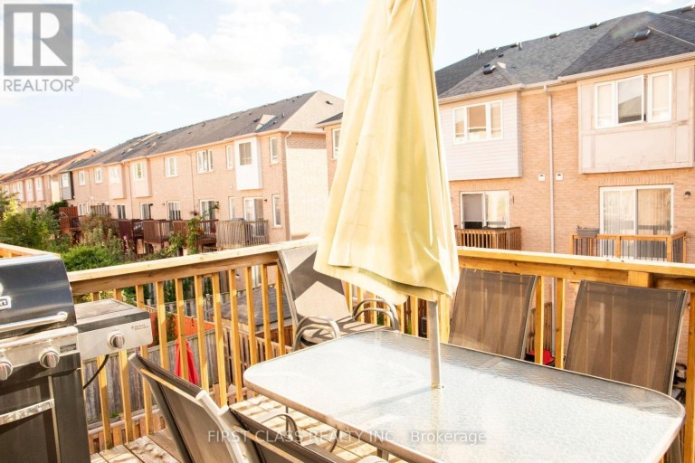 7224 DEANLEE COURT, Mississauga (Lisgar), Ontario, L5N8R5