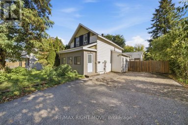 173 BARRIE ROAD Orillia Ontario photo 1