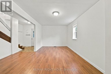 173 BARRIE ROAD Orillia Ontario photo 12