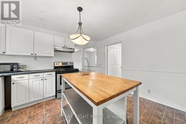 173 BARRIE ROAD Orillia Ontario photo 15