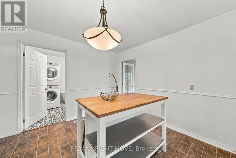 173 BARRIE ROAD, Orillia, Ontario, L3V2P6