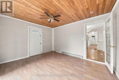 173 BARRIE ROAD Orillia Ontario photo 21