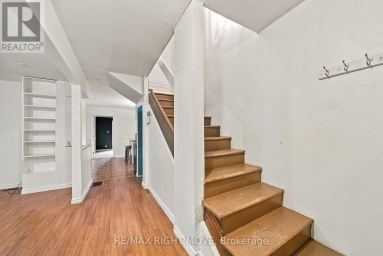 173 BARRIE ROAD Orillia Ontario photo 6
