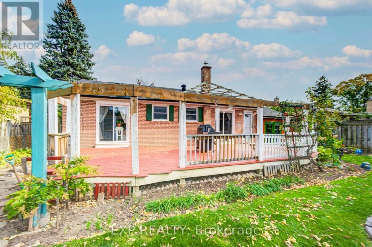 44 MILL STREET, Ajax (Central West), Ontario, L1S6K5