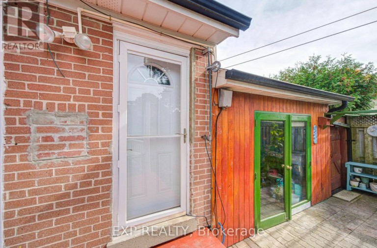 44 MILL STREET, Ajax (Central West), Ontario, L1S6K5
