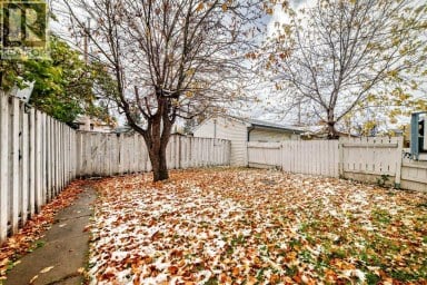 823 67 Avenue SW Calgary Alberta photo 35