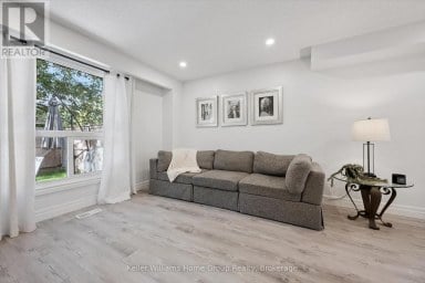 H53 - 223 PIONEER DRIVE W Kitchener Ontario photo 10