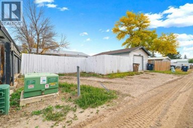 19 Greenbrook Way E Brooks Alberta photo 36