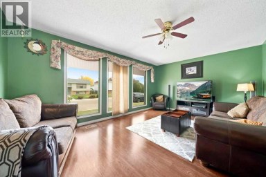 19 Greenbrook Way E Brooks Alberta photo 5