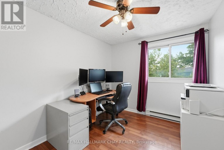 34-360 BLAKE STREET, Barrie (Codrington), Ontario, L4M1L3