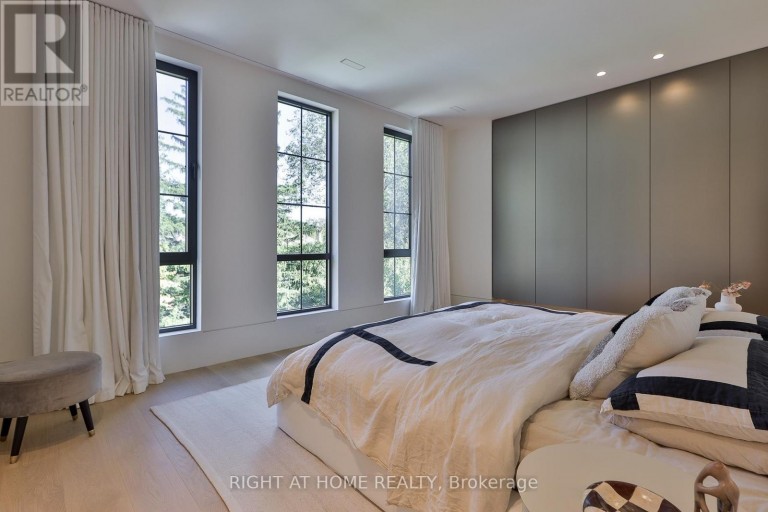 127 YONGE BOULEVARD, Toronto (Bedford Park-Nortown), Ontario, M5M3H2