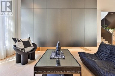 127 YONGE BOULEVARD Toronto (Bedford Park-Nortown) Ontario photo 4