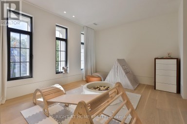 127 YONGE BOULEVARD Toronto (Bedford Park-Nortown) Ontario photo 46