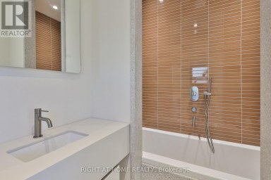 127 YONGE BOULEVARD Toronto (Bedford Park-Nortown) Ontario photo 48