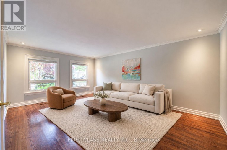 54 MAGPIE CRESCENT, Toronto (St. Andrew-Windfields), Ontario, M2L2E5