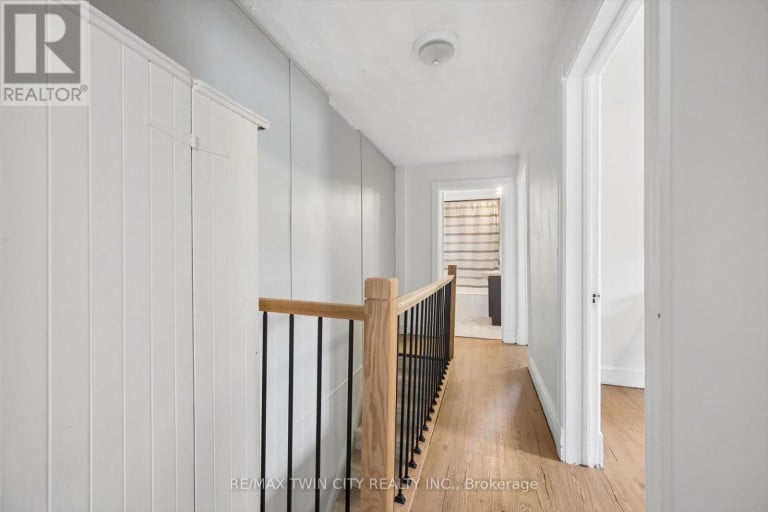 29 VICTORIA AVENUE, Cambridge, Ontario, N1S1X2