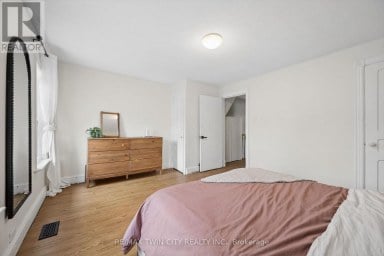 29 VICTORIA AVENUE Cambridge Ontario photo 25