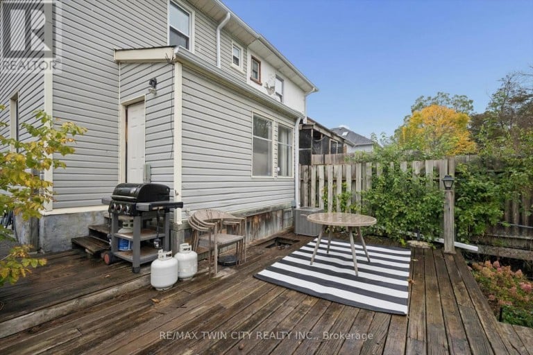 29 VICTORIA AVENUE, Cambridge, Ontario, N1S1X2