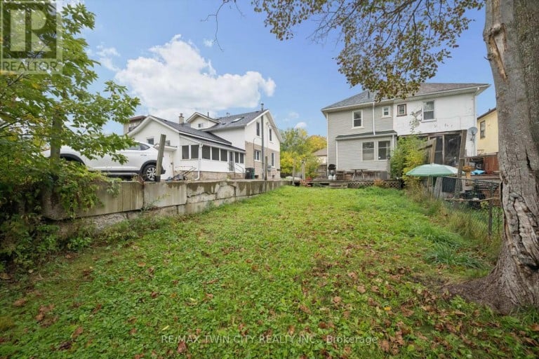 29 VICTORIA AVENUE, Cambridge, Ontario, N1S1X2