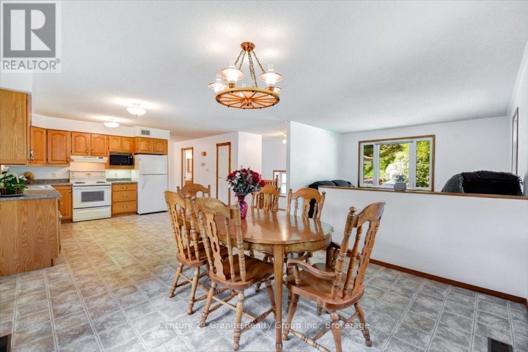 66 HASTINGS STREET S, Bancroft (Bancroft Ward), Ontario, K0L1C0