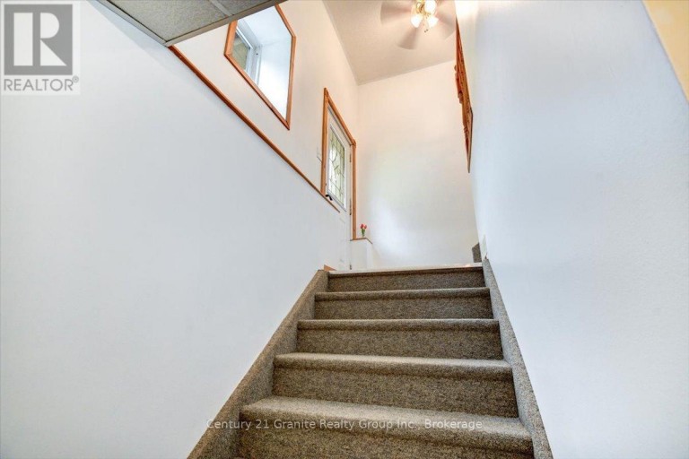 66 HASTINGS STREET S, Bancroft (Bancroft Ward), Ontario, K0L1C0