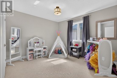 1042 MELSETTER WAY London North (North S) Ontario photo 29