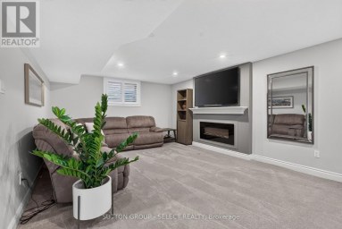 1042 MELSETTER WAY London North (North S) Ontario photo 31