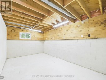 1130 CEDAR LANE Bracebridge (Macaulay) Ontario photo 28