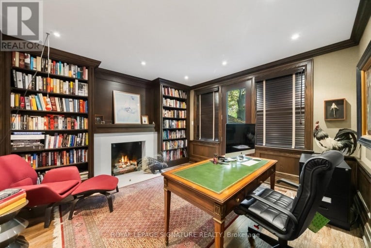 230 STRATHALLAN WOOD, Toronto (Bedford Park-Nortown), Ontario, M5N1T4
