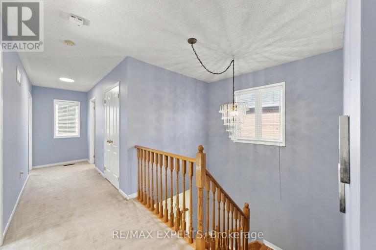 27 MALLARD MARSH CRESCENT, Richmond Hill (Oak Ridges), Ontario, L4E4M2