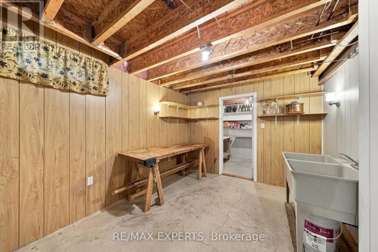27 MALLARD MARSH CRESCENT, Richmond Hill (Oak Ridges), Ontario, L4E4M2