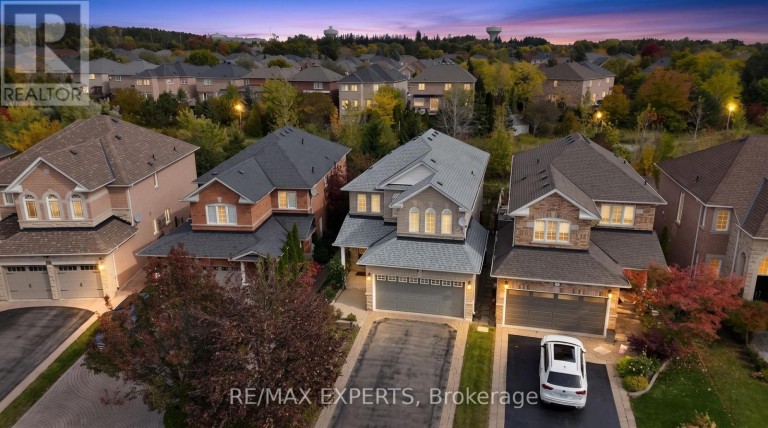 27 MALLARD MARSH CRESCENT, Richmond Hill (Oak Ridges), Ontario, L4E4M2