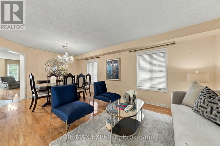 27 MALLARD MARSH CRESCENT, Richmond Hill (Oak Ridges), Ontario, L4E4M2